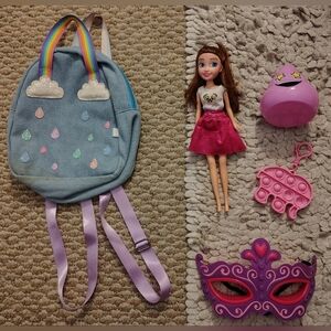 (5) Girl Items